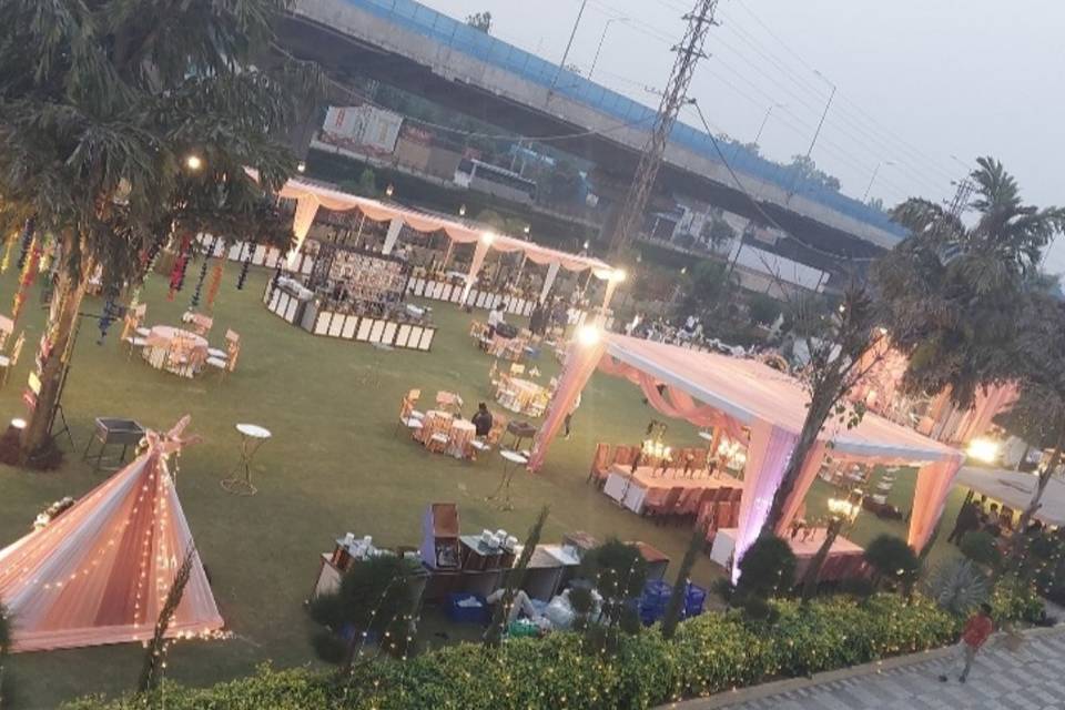 Lawn Food Area