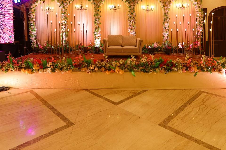 BallRoom Stage