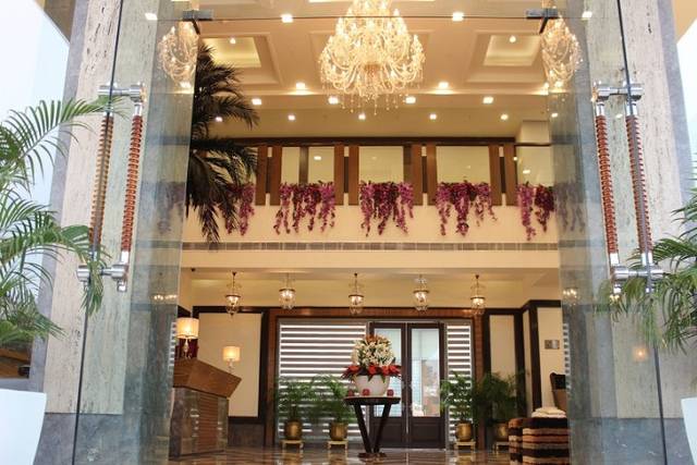 Silver Oak Resort Hotel - Venue - Paschim Vihar - Weddingwire.in