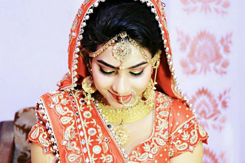 Bridal makeup