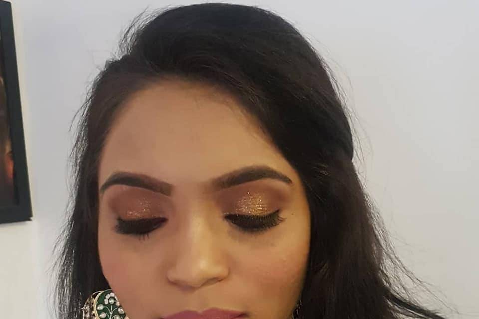 Party makeup