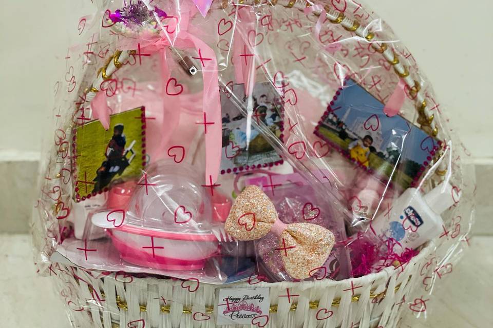 Gift hamper