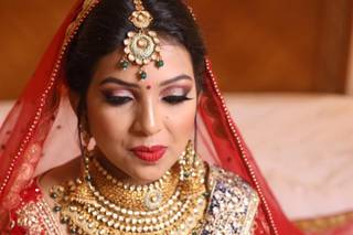 Hair and Makeup by Karishma Gangwani