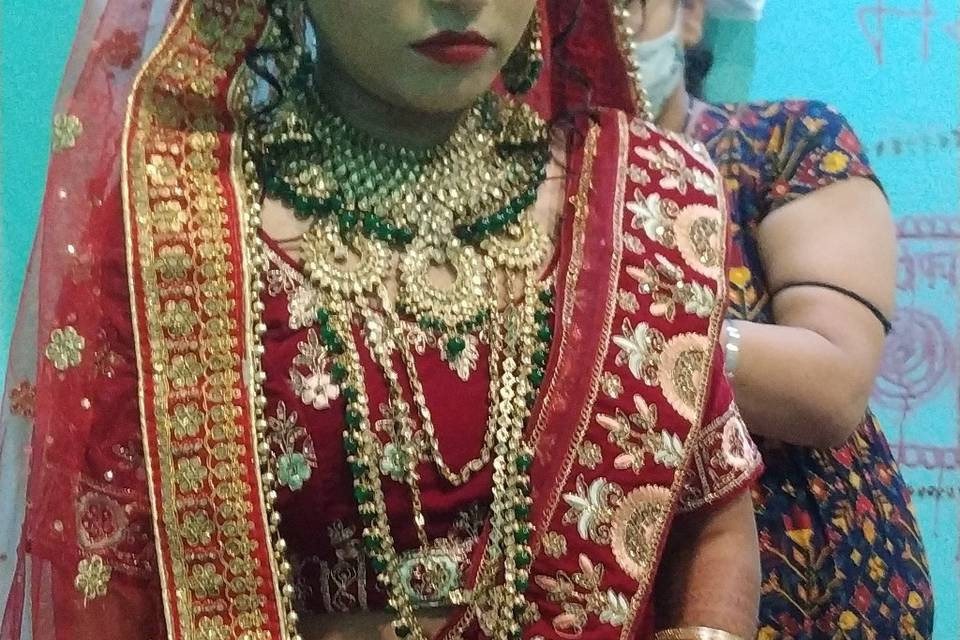 Bridal makeup