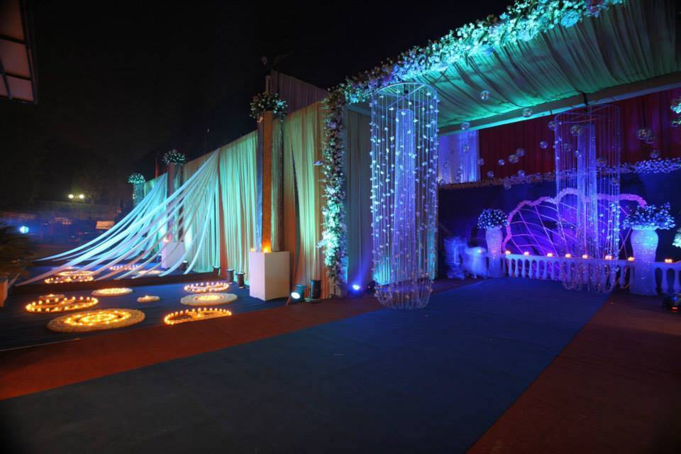 Entrance Decor