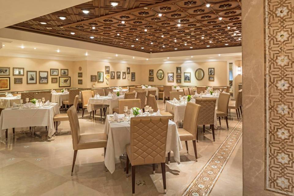 Banquet hall