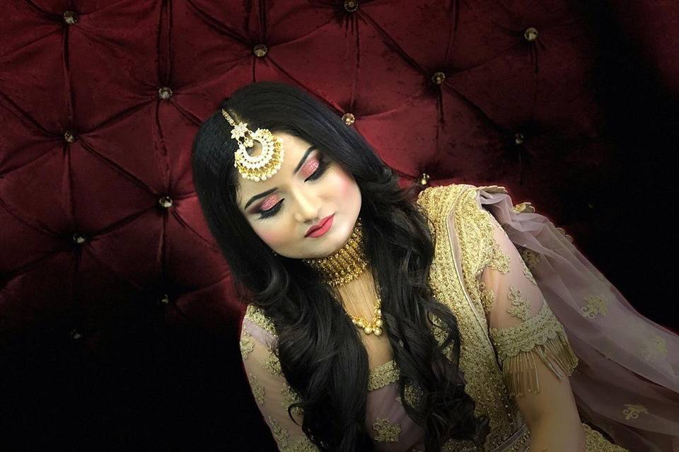 She N Me Makeup Studio & Beauty Academy in Sigra,Varanasi - Best