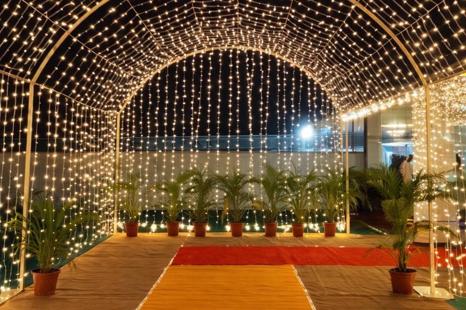 Entrance decor