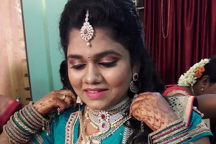 Bridal makeup