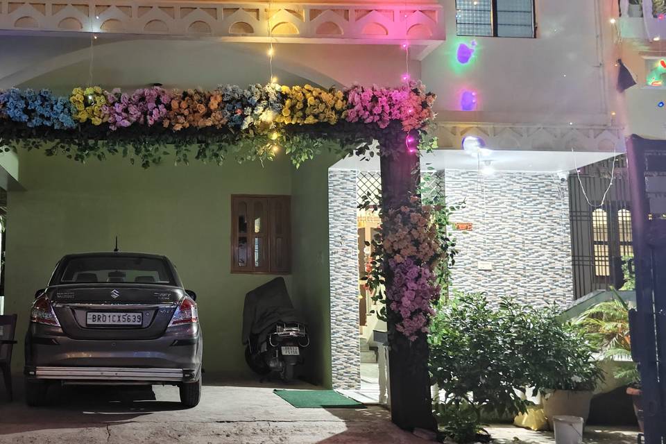 Entrance decor