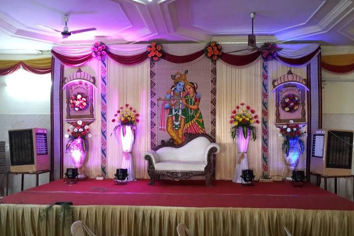 Stage decor