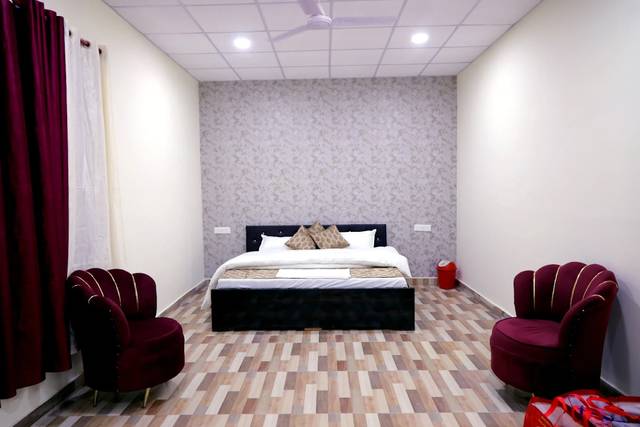 Accommodation