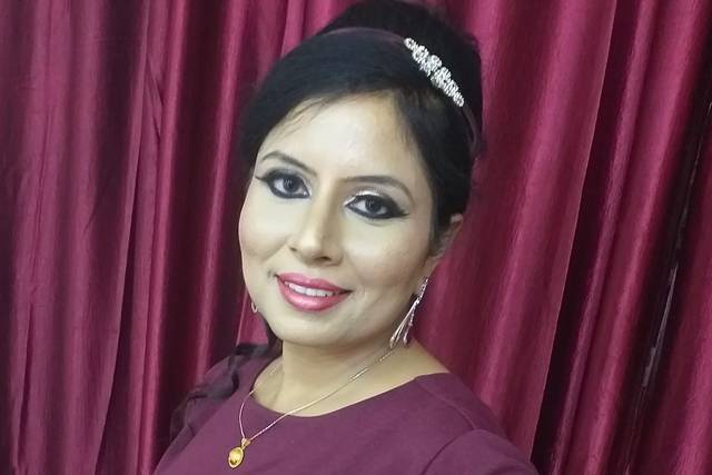 Party makeup