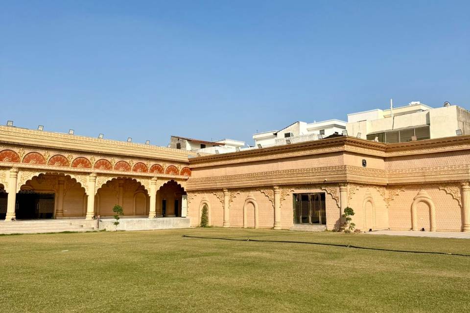 Lawn area
