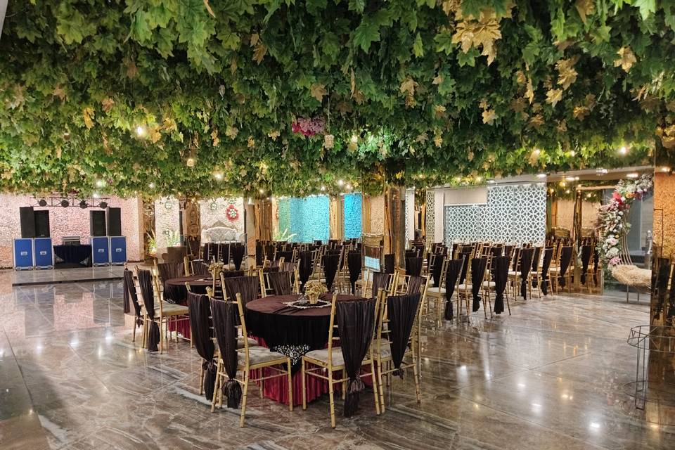 Banquet hall