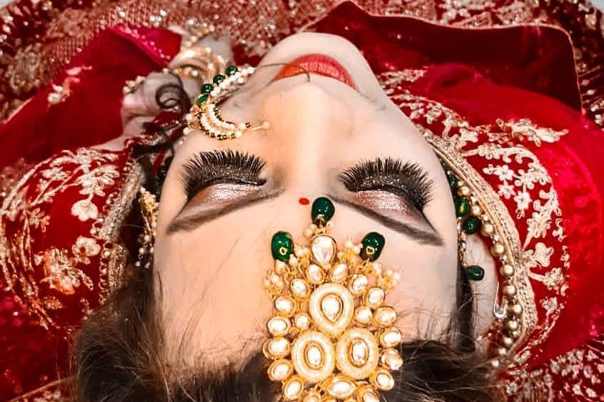 Bridal makeup