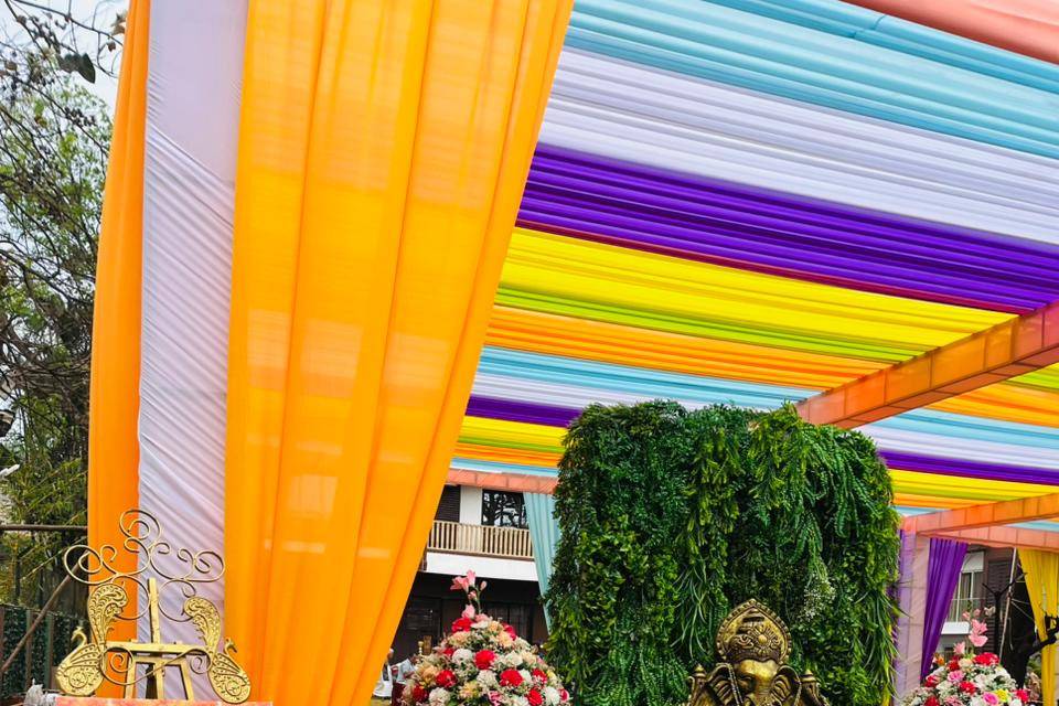 Entry Decor