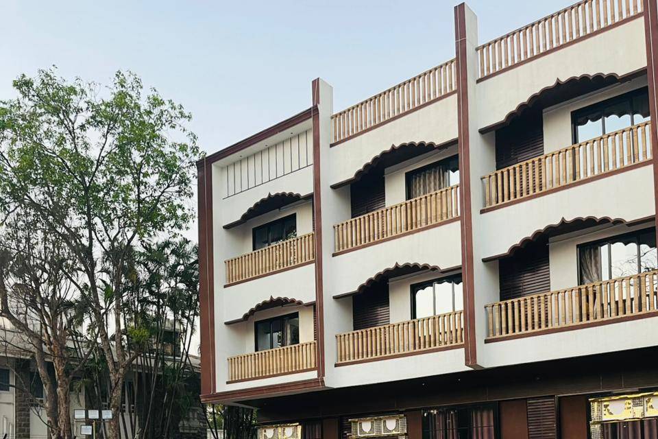 Lawn area