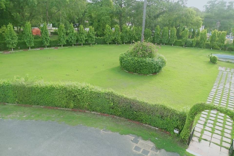 Front lawn