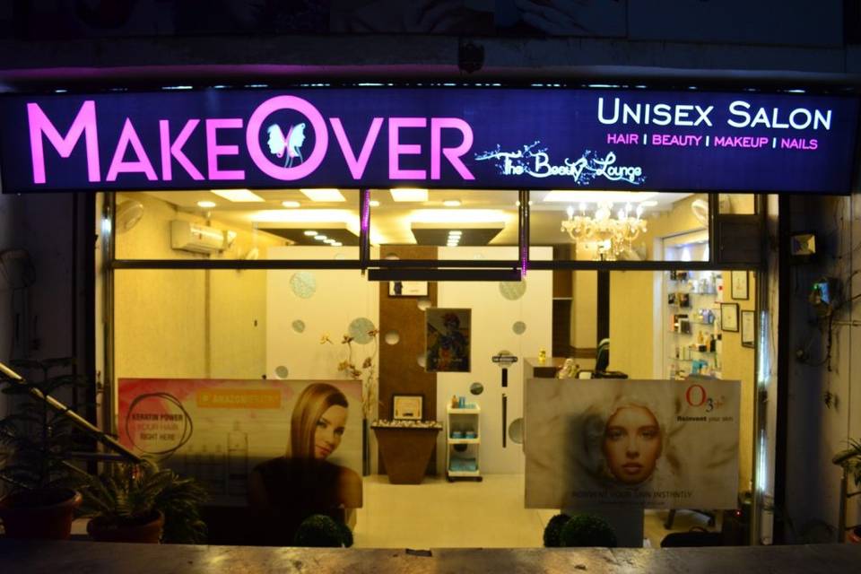 Makeup salon