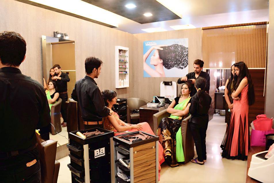 Makeover The Beauty Lounge