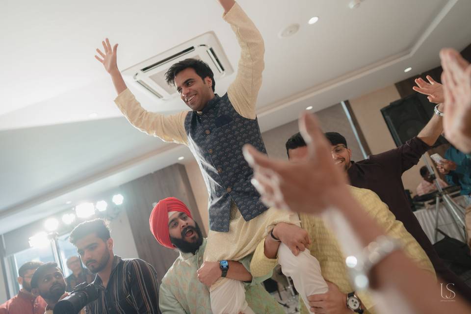 Shruti & Abhishek Mehendi