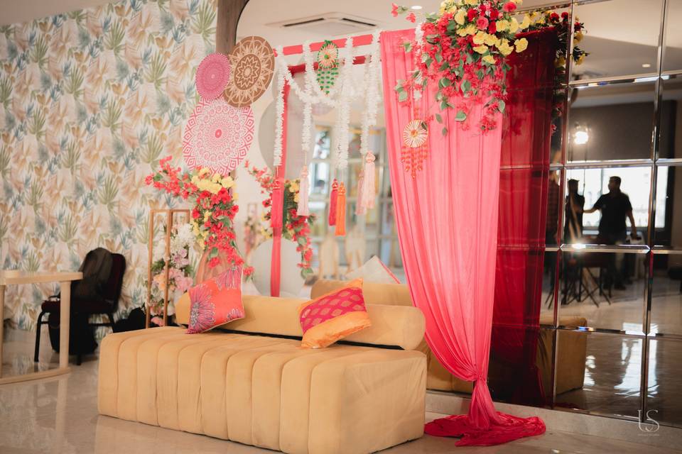 Shruti & Abhishek Mehendi