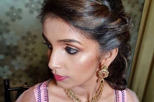 Hair & Makeup Artist - Shwetha Raju