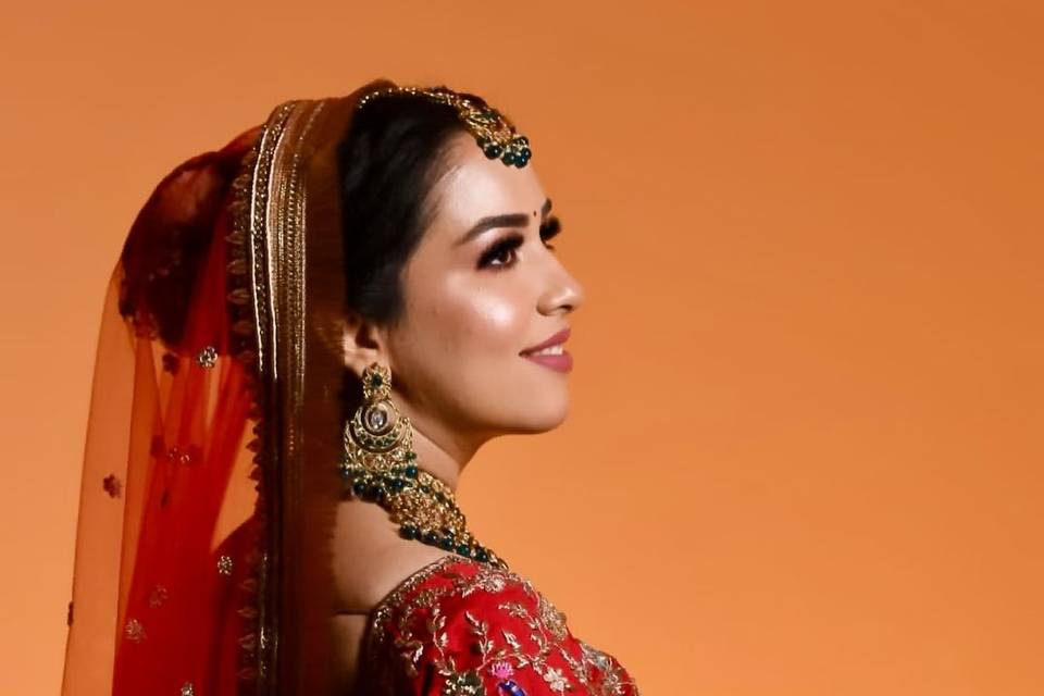 Bridal makeup