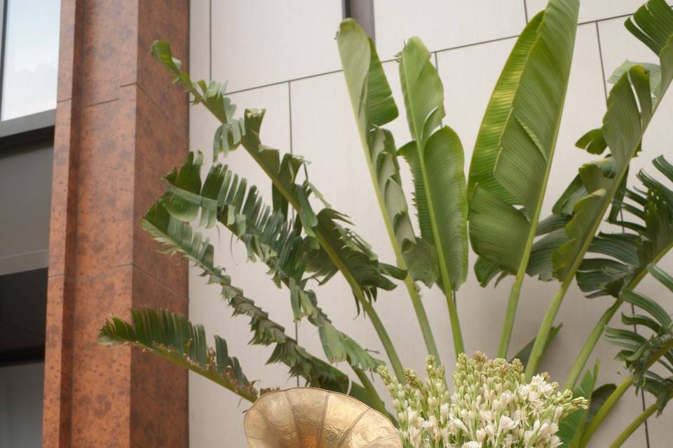 Prop decor