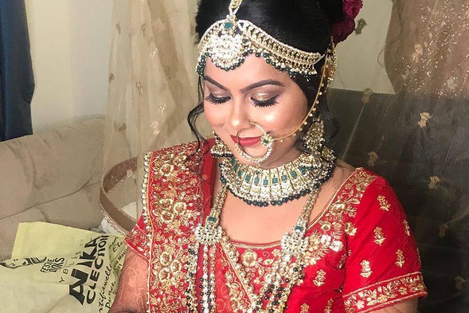 Bridal makeup