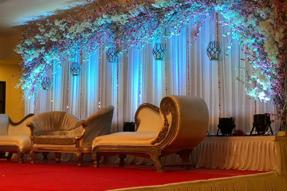 Banquet stage decoration