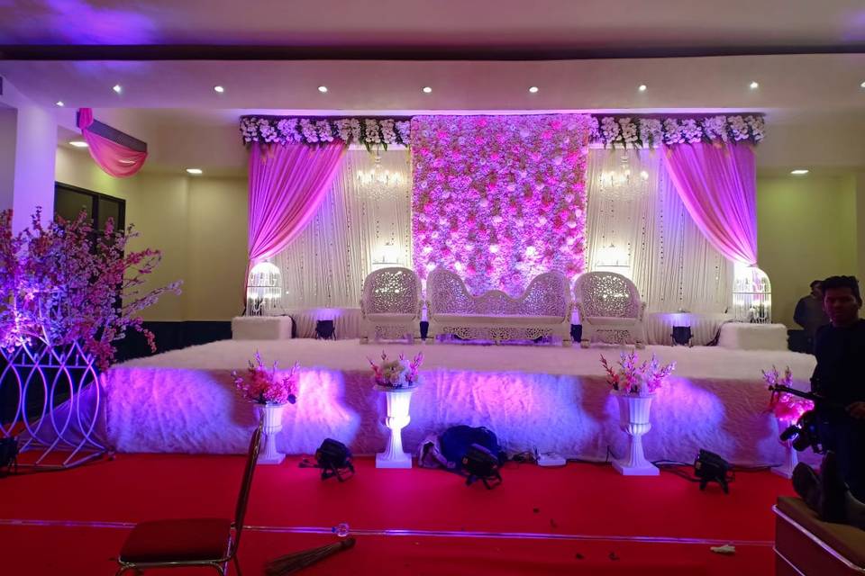 Banquet stage decoration