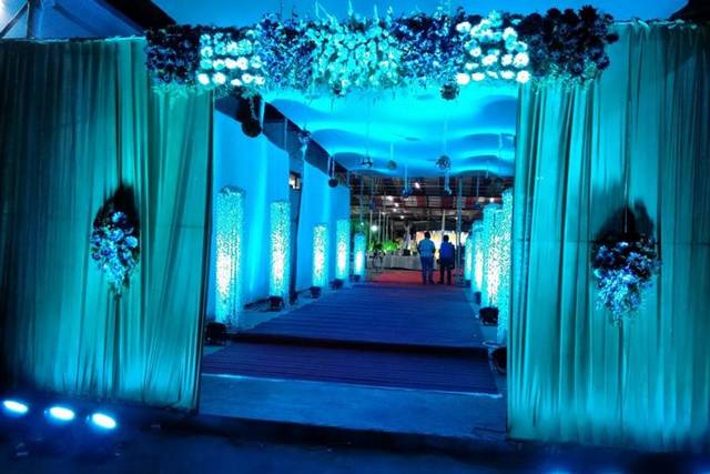 Entrance decor
