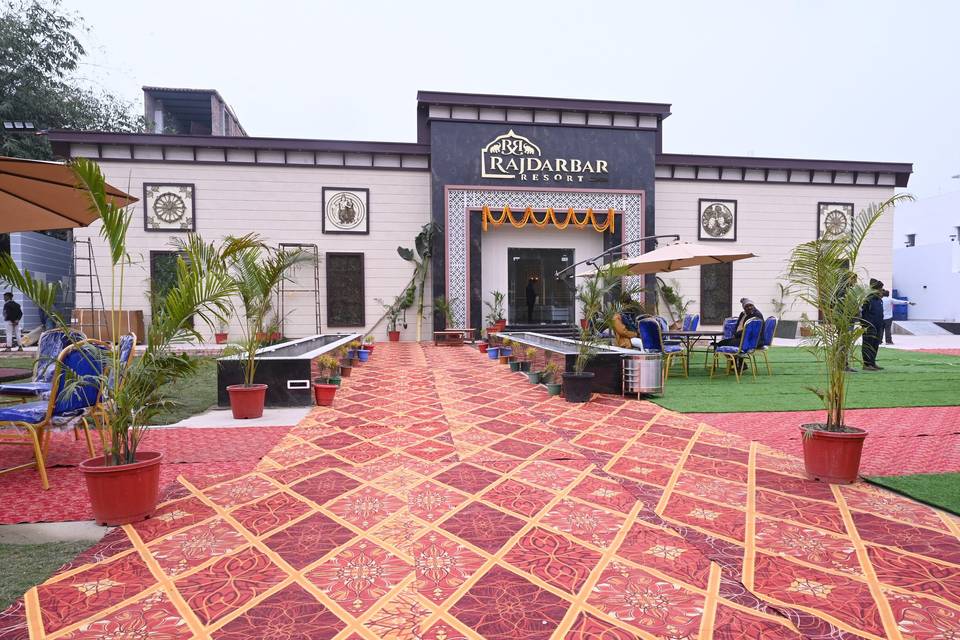 Lawn area