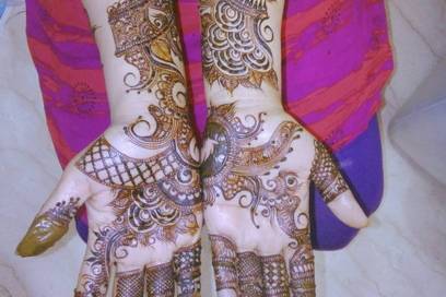 Raj Mehandi Designer