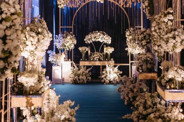 Entrance decor