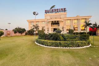 Valentine Hotel & Resorts