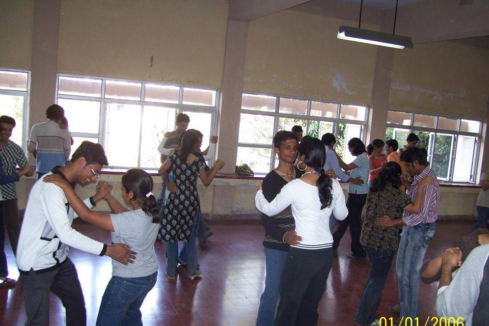 Shalet Dance Academy, Bhandup West