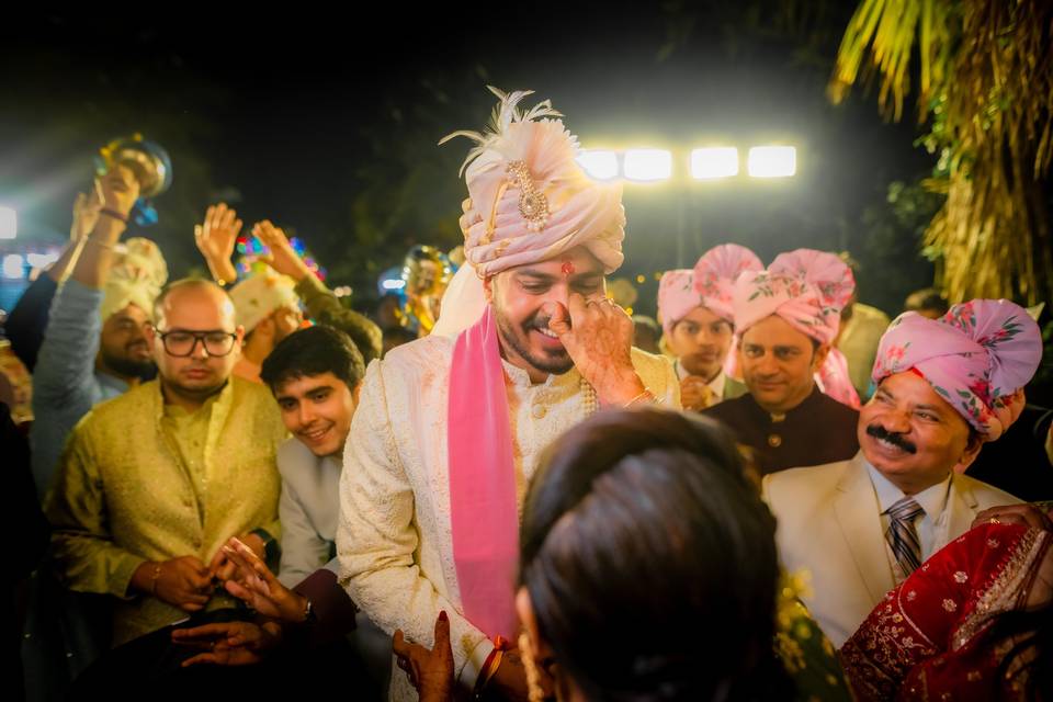 Manika & Kaushthubh