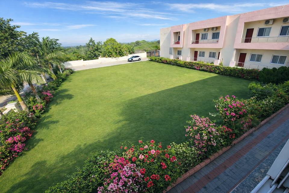 Lawn area