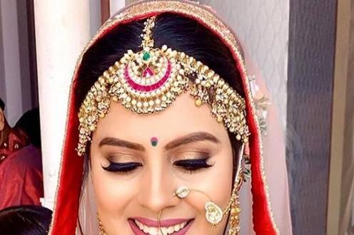 Bridal makeup