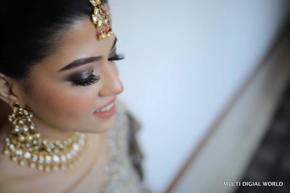 Bride Deeksha