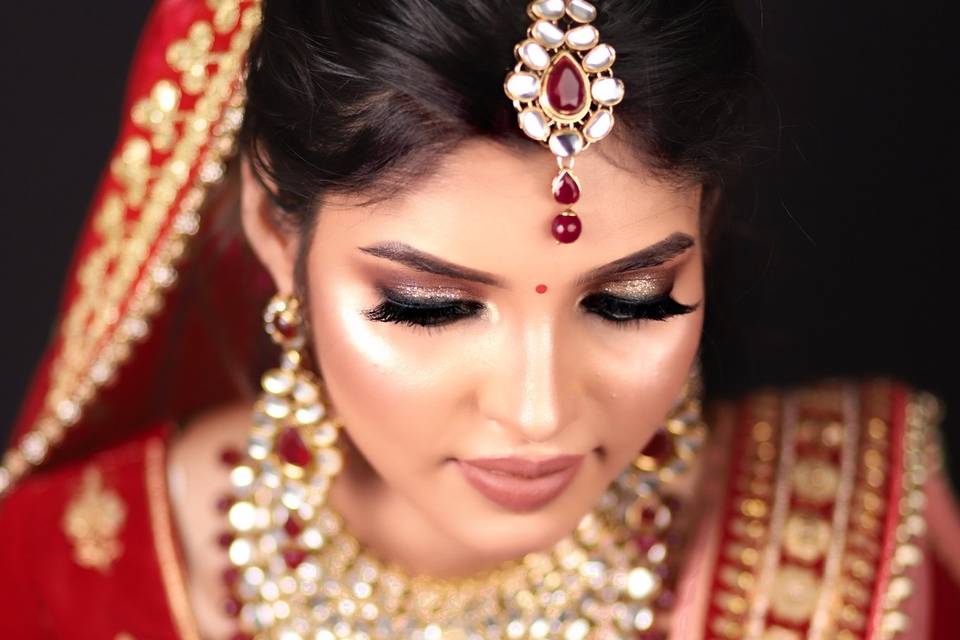 Bridal makeup