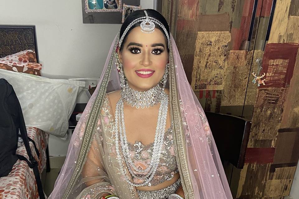 Tanishka makeovers bride