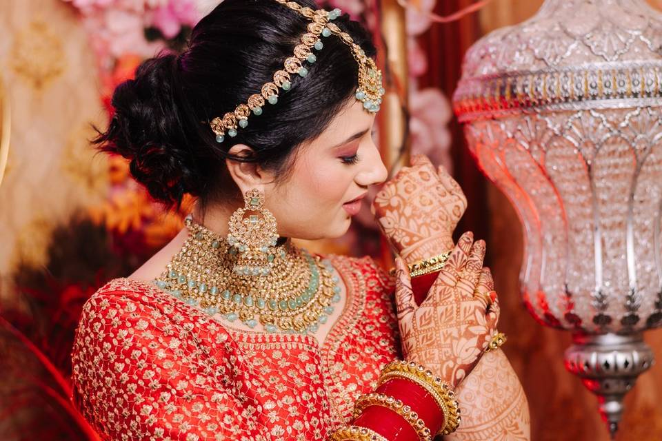 Bride looking at her bangles