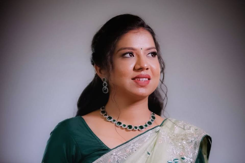 Party makeup