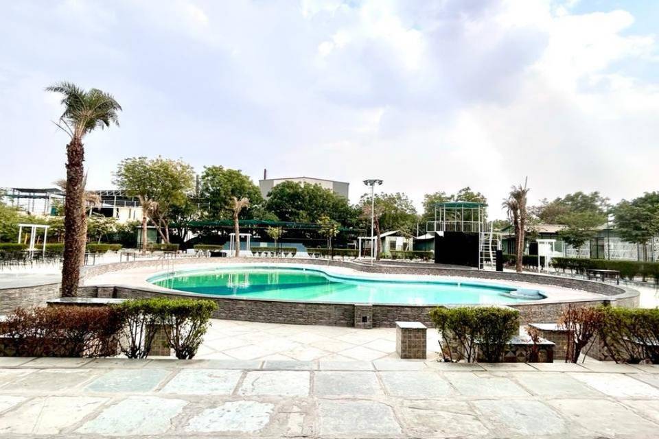Pool Site