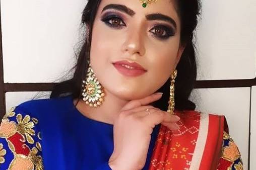 Party makeup
