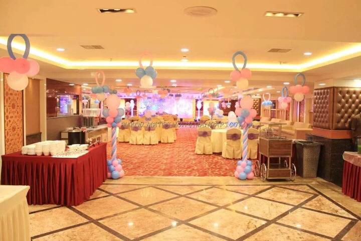 Banquet hall